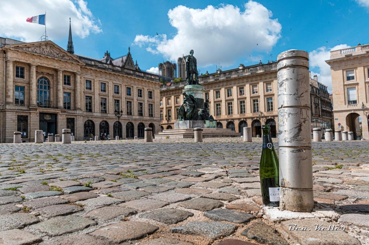 L'Hotel Des Ventes Reims Chativesle Esterno foto