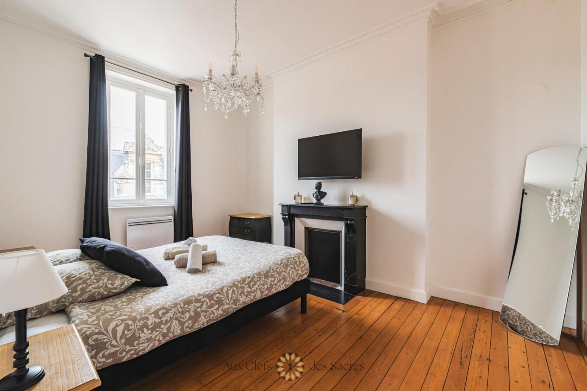 L'Hotel Des Ventes Reims Chativesle Esterno foto